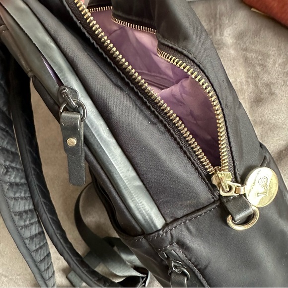 Lo & Sons The Beacon Backpack - Picture 11 of 14